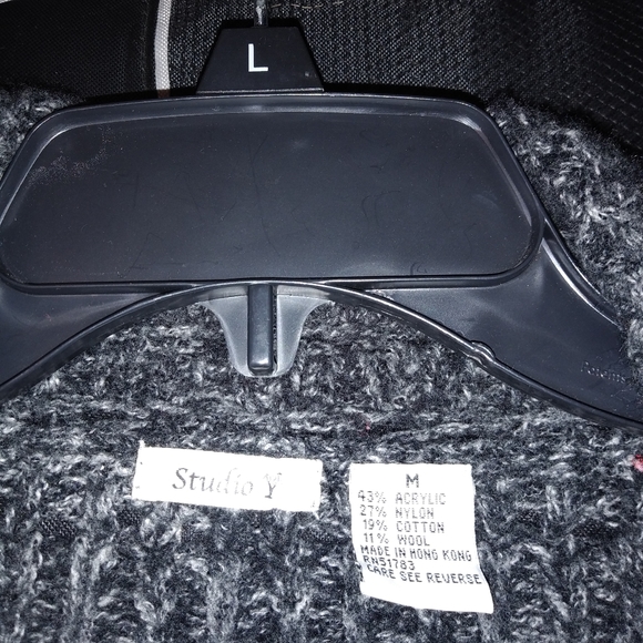 STUDIO Y Women's SWEATER Size: M - Picture 3 of 6